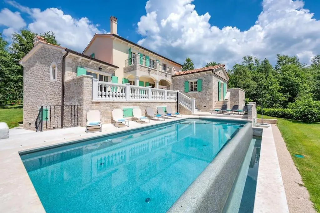 Villa Valffiorita Pazin 0*,  Croatia